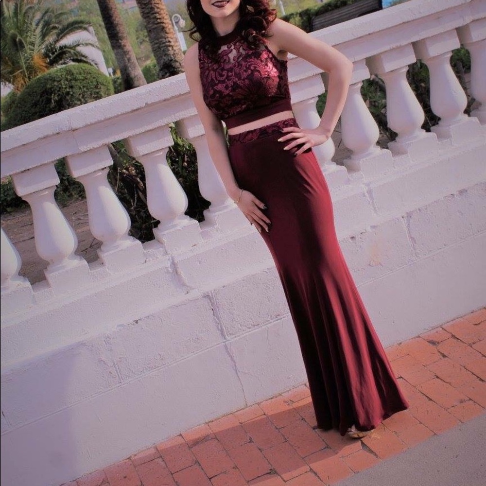 Prom Dress - Picture 3 of 3